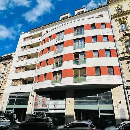 Apartament Comfort -2bedroom,central,balcony,elevator,ac