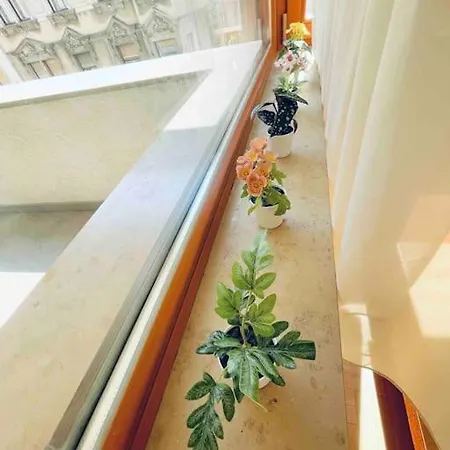 Comfort -2bedroom,central,balcony,elevator,ac Apartament Budapeszt